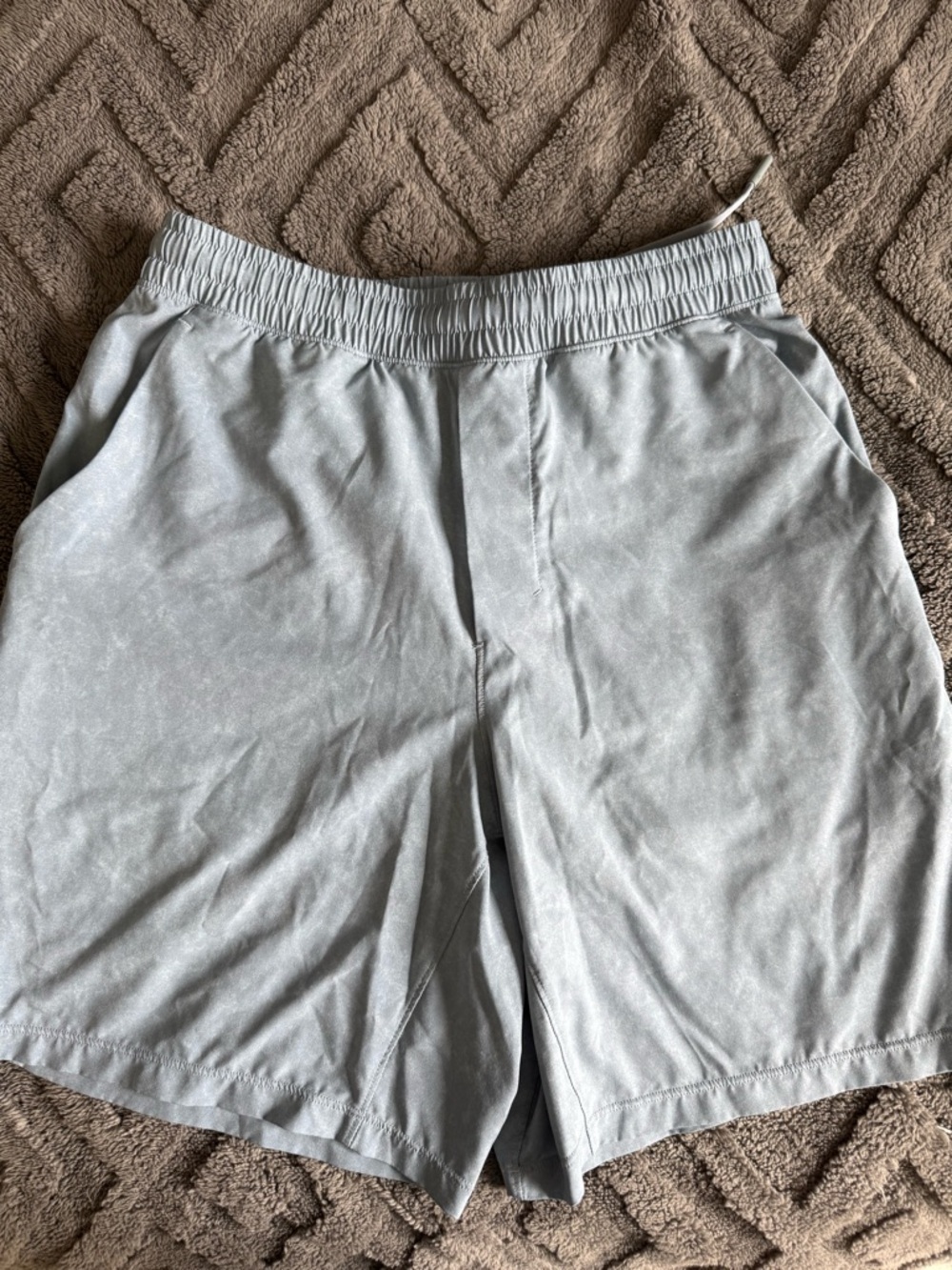 lululemon athletica Men's Light Gray Athletic Shorts